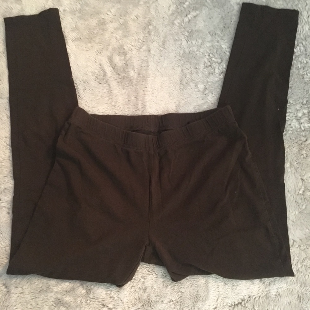 ACCEPTING OFFERS Solid brown leggings
